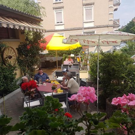 Gast Haus Weisses Schaefli Арбон Екстериор снимка